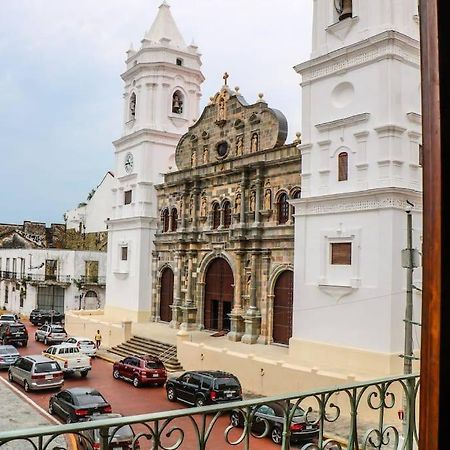 Plaza Catedral 104 - Apartment With A View To Plaza Catedral In Casco Panama  Extérieur photo